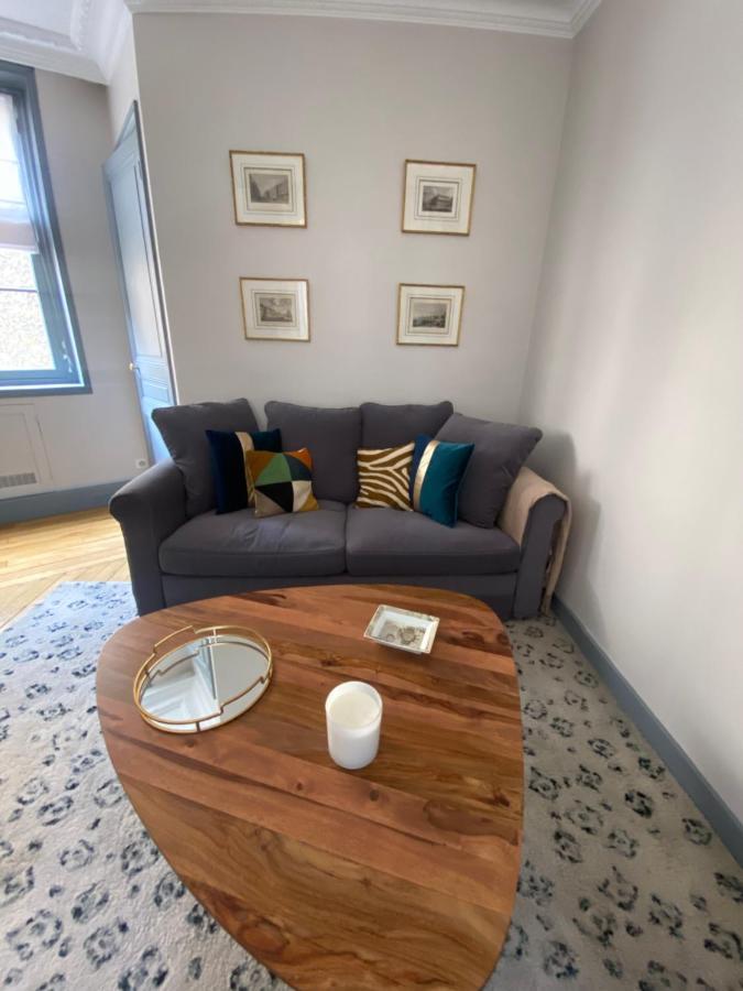 Elegant Appartement Trocadero Paris Luaran gambar